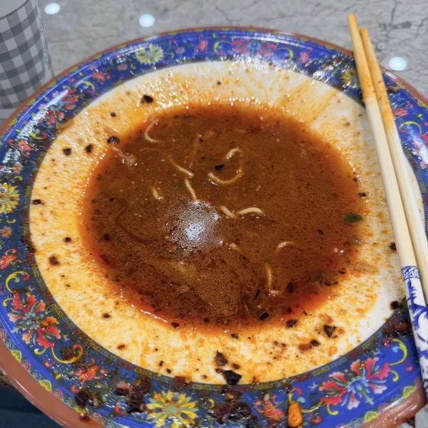 兰州牛肉面VS兰州凉面